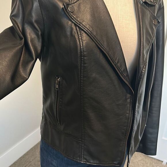 BB Dakota Faux Leather Biker Jacket-NWOT - Picture 6 of 15